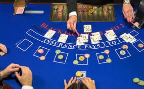 Antarmuka Baccarat sedanghoki di layar mobile Android menampilkan meja dealer langsung dengan opsi taruhan